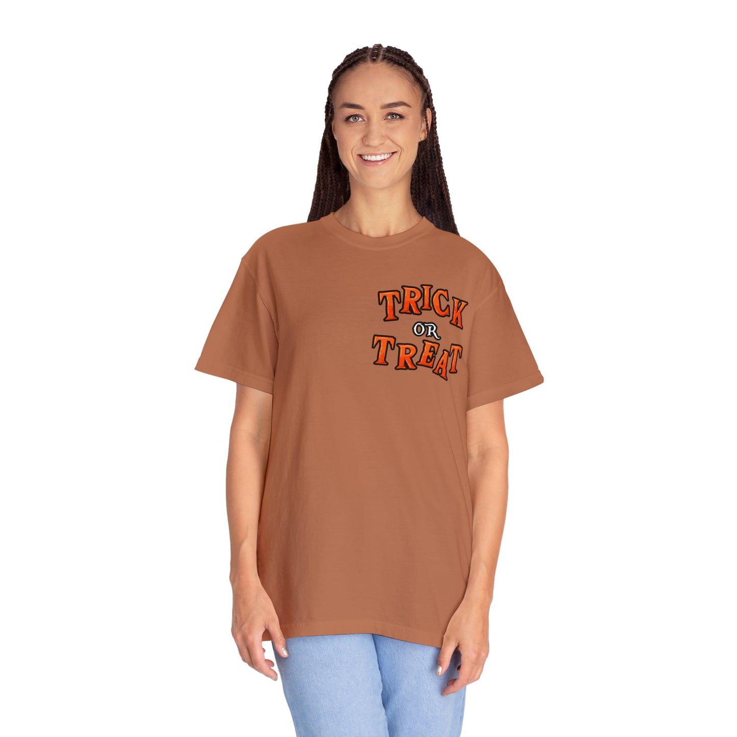Halloween Party Outfit Trick or Treat Shirt Vintage Shirt Halloween Costume Cute Spooky Shirt, Halloween Gift Halloween T-shirt Trick or Treat Outfit