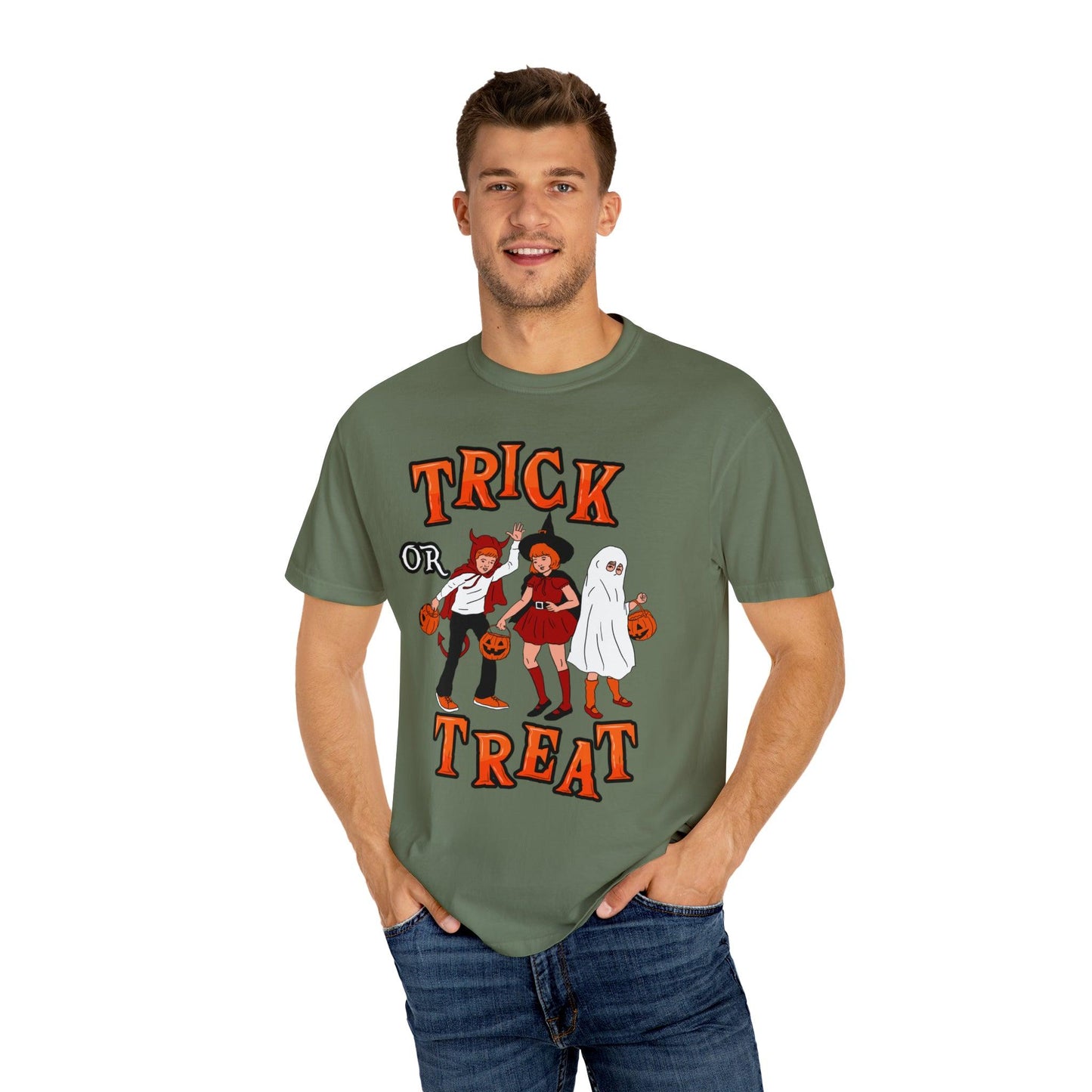 Cute Spooky Shirt Retro Halloween Tshirt Trick or Treat Shirt Vintage Shirt Halloween Shirt Halloween Gift Halloween T-shirt