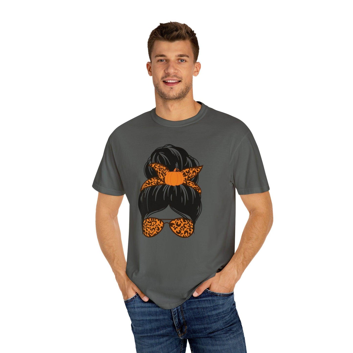 Retro Momster Shirt Halloween Tshirt, Mom Halloween Shirt Trick or Treat shirt, Vintage Shirt Halloween Shirt Office Halloween Costume Outfit - Giftsmojo