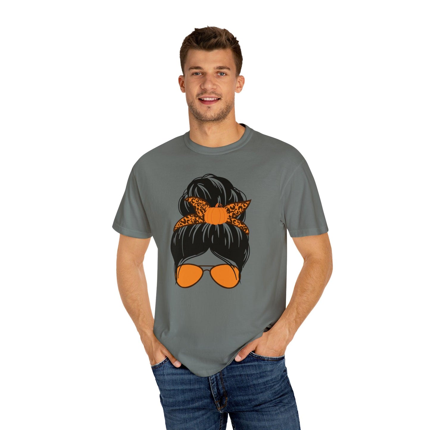 Momster Shirt Halloween Tshirt, Mom Halloween Shirt Trick or Treat shirt, Vintage Shirt Halloween Shirt Office Halloween Costume Outfit Retro