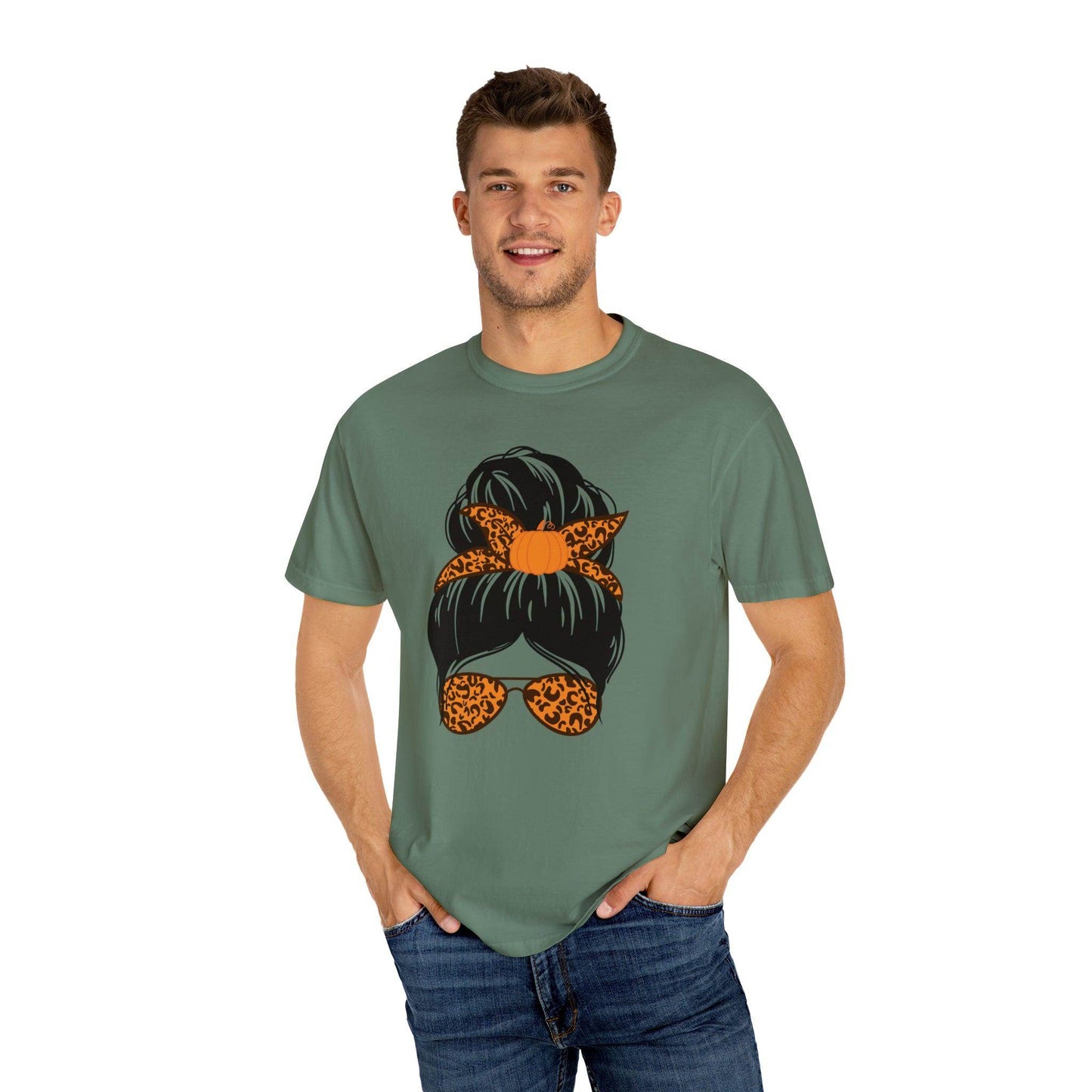 Retro Momster Shirt Halloween Tshirt, Mom Halloween Shirt Trick or Treat shirt, Vintage Shirt Halloween Shirt Office Halloween Costume Outfit - Giftsmojo