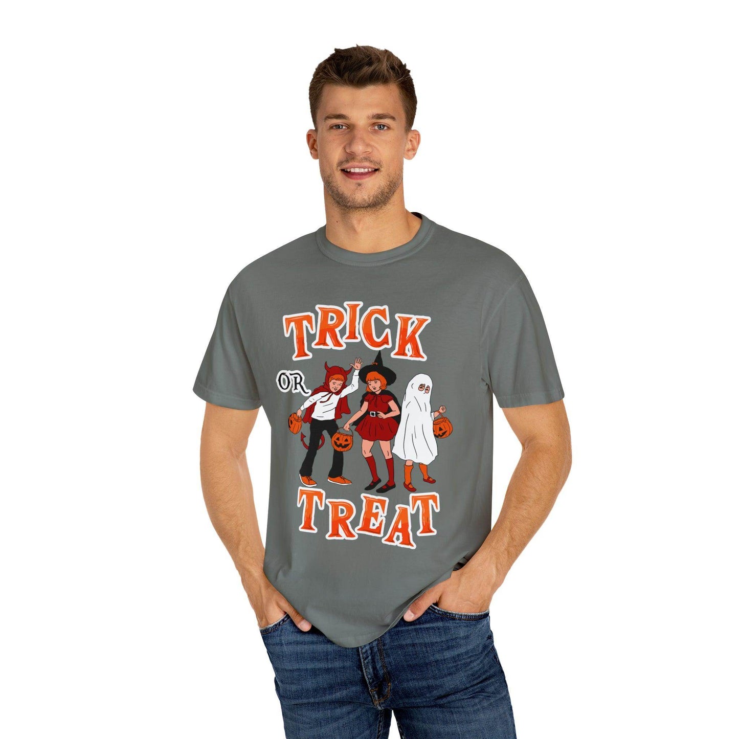 Halloween Party Shirt Retro Halloween Tshirt, Trick or Treat Shirt Vintage Shirt Halloween Shirt Cute Spooky Shirt, Halloween Gift Halloween T-shirt - Giftsmojo