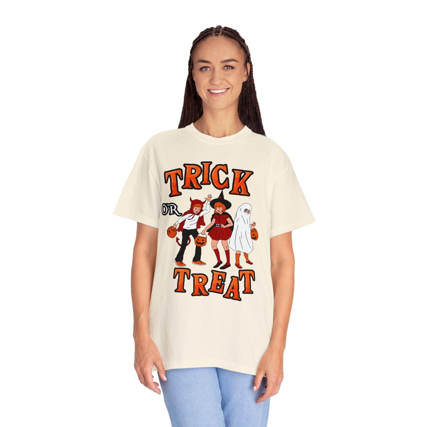 Cute Spooky Shirt Retro Halloween Tshirt Trick or Treat Shirt Vintage Shirt Halloween Shirt Halloween Gift Halloween T-shirt - Giftsmojo