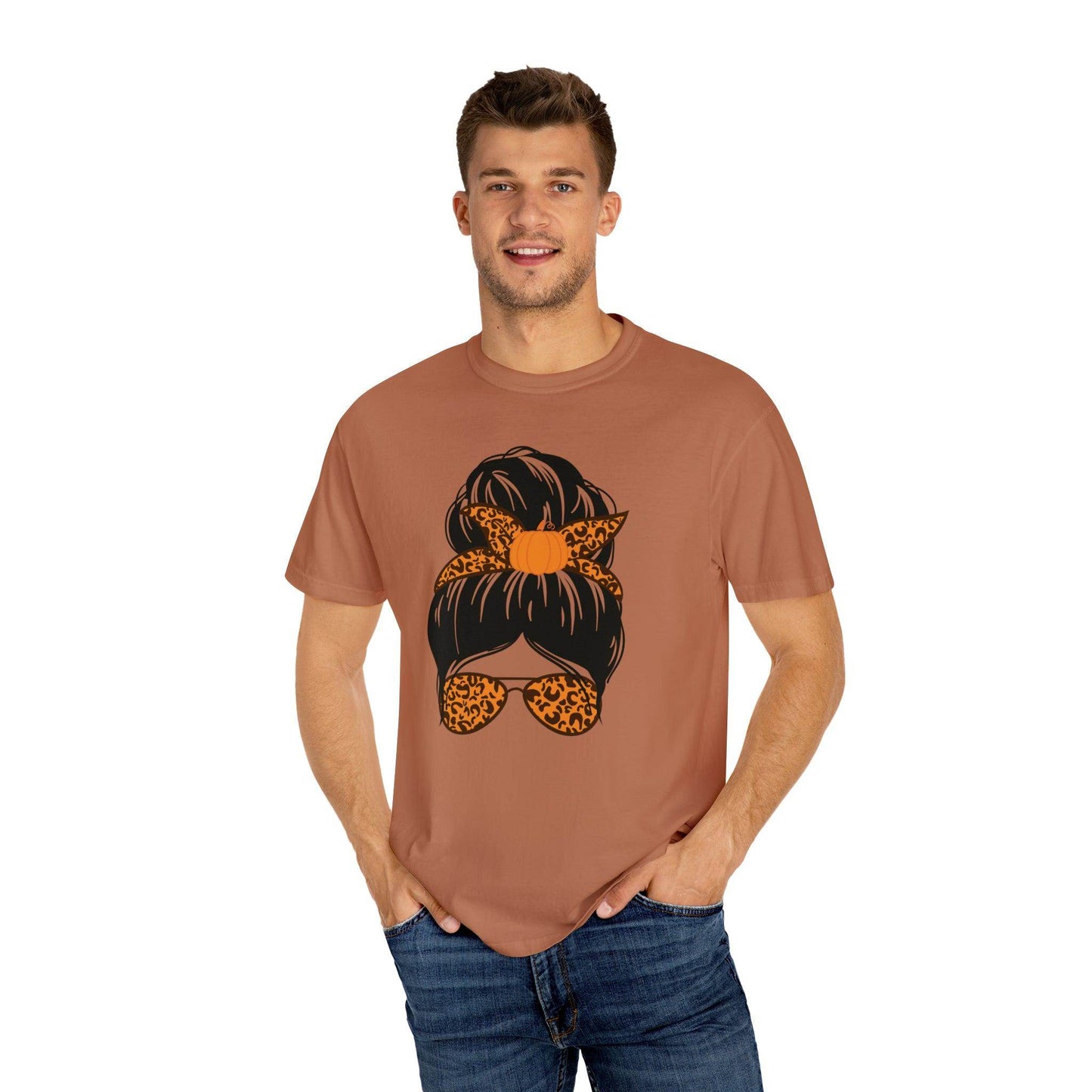 Retro Momster Shirt Halloween Tshirt, Mom Halloween Shirt Trick or Treat shirt, Vintage Shirt Halloween Shirt Office Halloween Costume Outfit - Giftsmojo