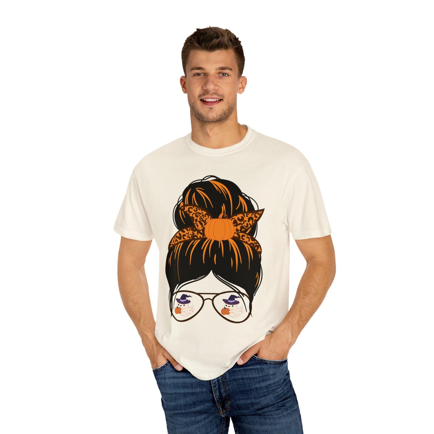 Retro Halloween Tshirt, Trick or Treat shirt, Vintage Shirt Halloween Shirt