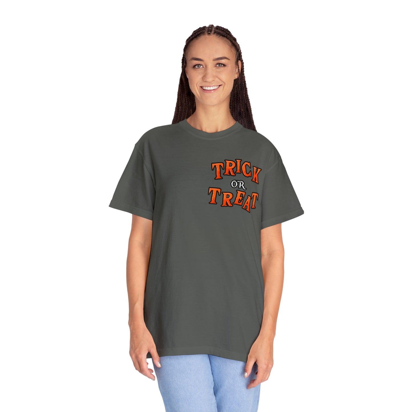 Halloween Party Outfit Trick or Treat Shirt Vintage Shirt Halloween Costume Cute Spooky Shirt, Halloween Gift Halloween T-shirt Trick or Treat Outfit