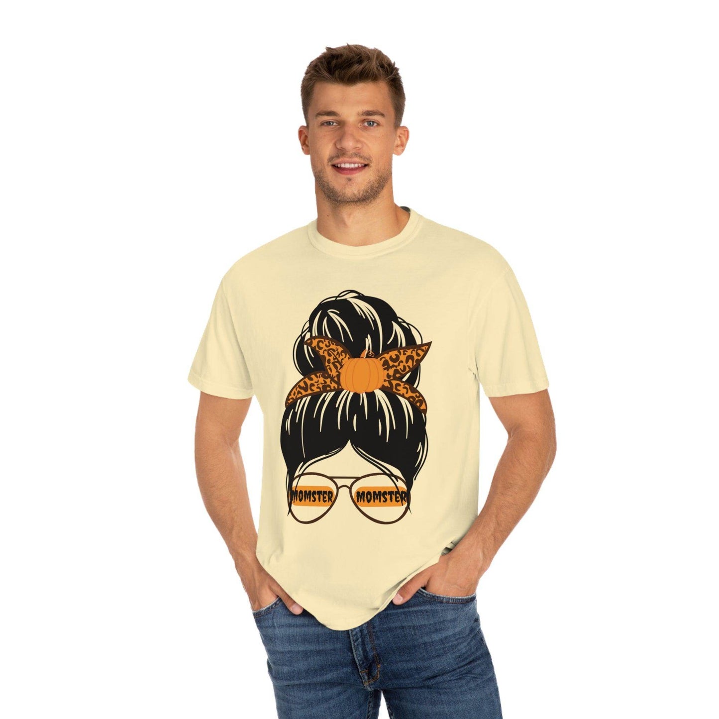 Retro Halloween Tshirt, Momster Shirt, Vintage Shirt Halloween Shirt - Giftsmojo