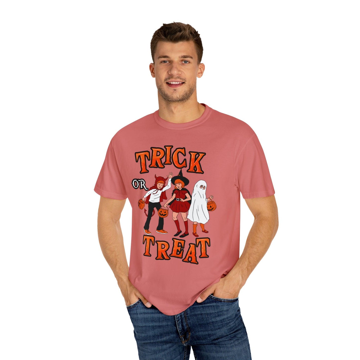 Cute Spooky Shirt Retro Halloween Tshirt Trick or Treat Shirt Vintage Shirt Halloween Shirt Halloween Gift Halloween T-shirt