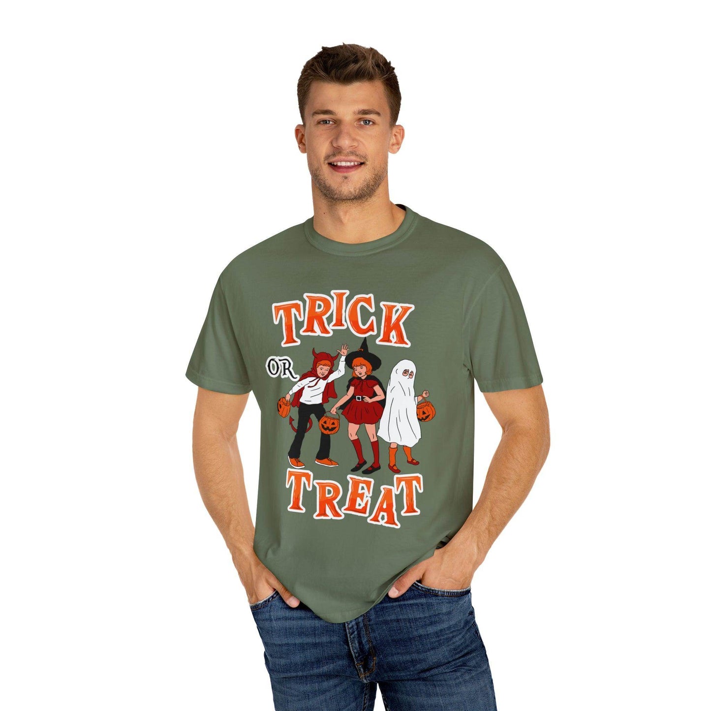 Halloween Party Shirt Retro Halloween Tshirt, Trick or Treat Shirt Vintage Shirt Halloween Shirt Cute Spooky Shirt, Halloween Gift Halloween T-shirt - Giftsmojo
