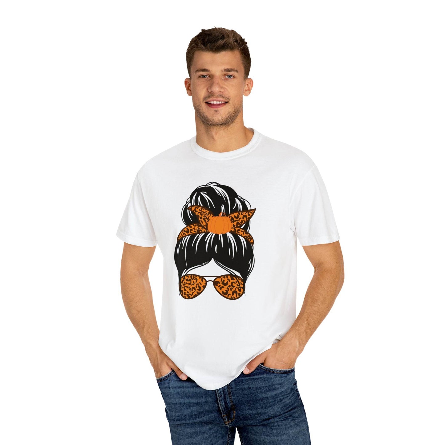 Retro Momster Shirt Halloween Tshirt, Mom Halloween Shirt Trick or Treat shirt, Vintage Shirt Halloween Shirt Office Halloween Costume Outfit - Giftsmojo