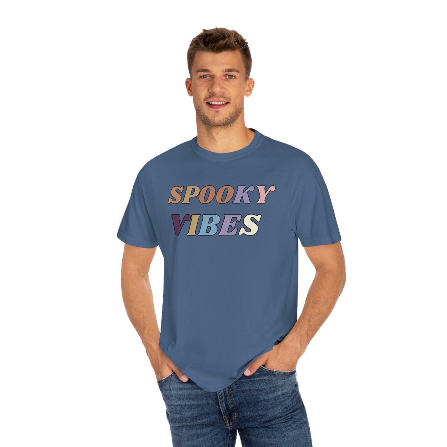 Retro Halloween Tshirt, Spooky Vibes Shirt, Vintage Shirt Halloween Shirt - Cute Fall Shirt