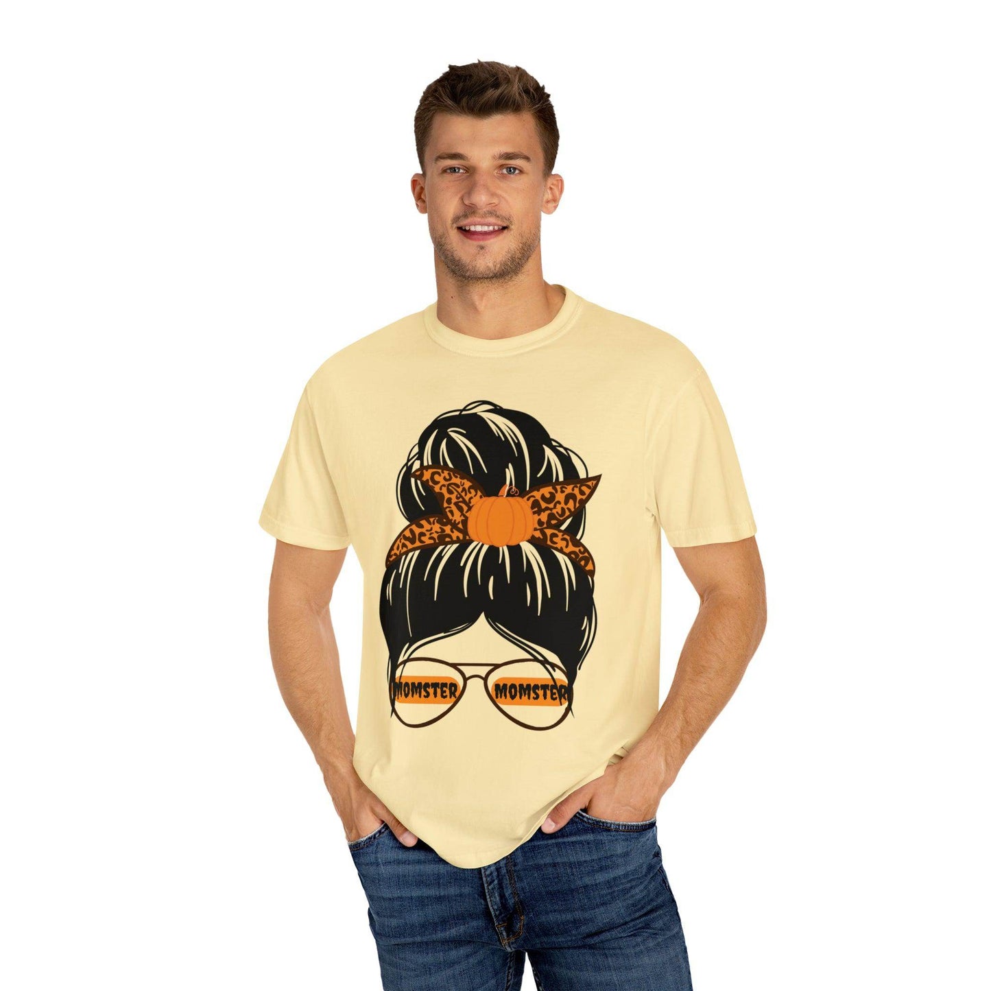 Retro Halloween Tshirt, Momster Shirt, Vintage Shirt Halloween Shirt - Giftsmojo