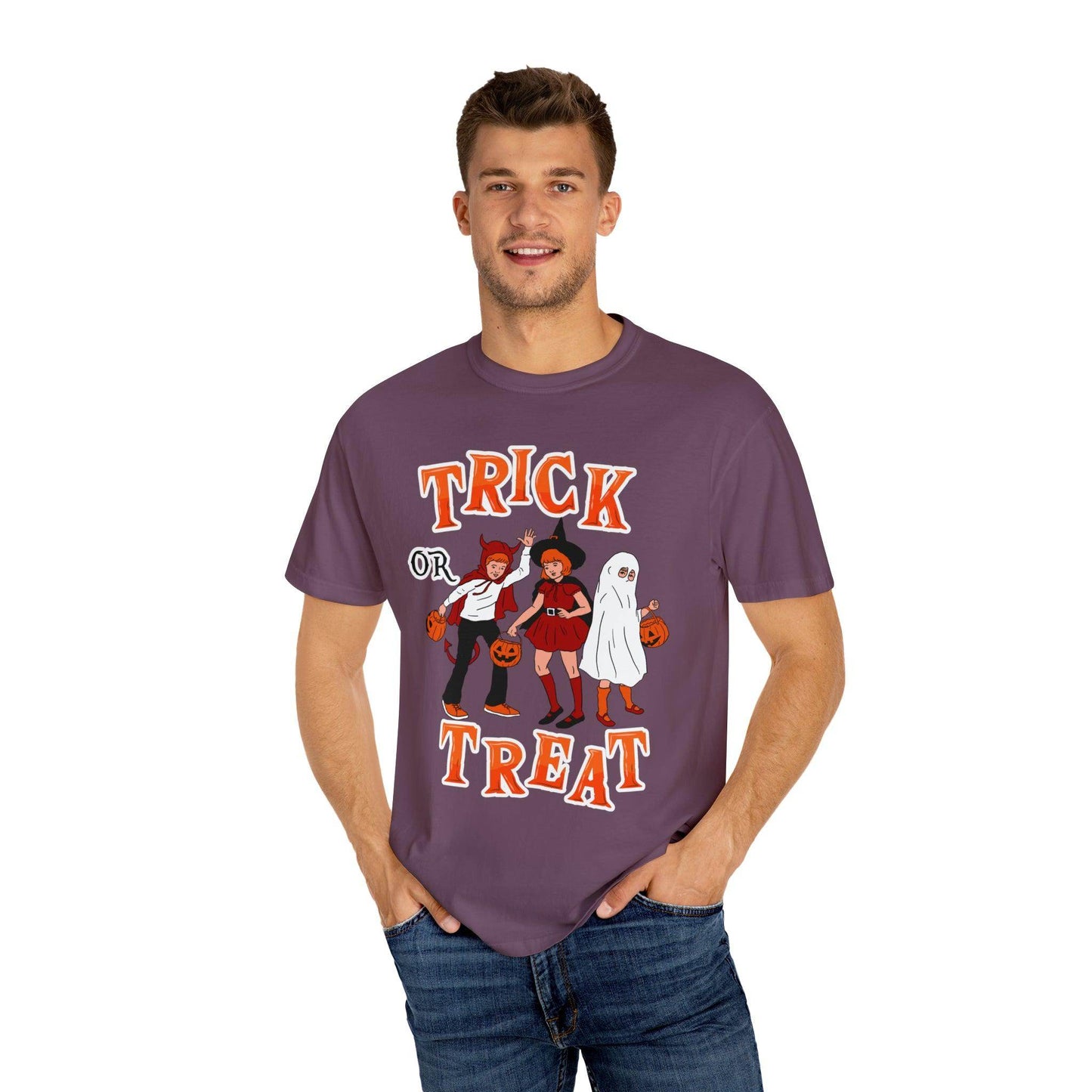 Halloween Party Shirt Retro Halloween Tshirt, Trick or Treat Shirt Vintage Shirt Halloween Shirt Cute Spooky Shirt, Halloween Gift Halloween T-shirt - Giftsmojo