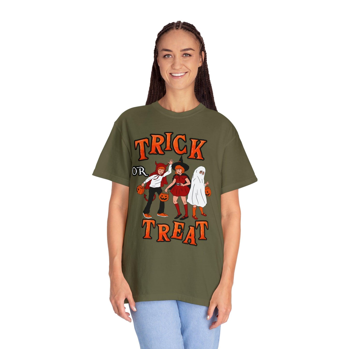 Cute Spooky Shirt Retro Halloween Tshirt Trick or Treat Shirt Vintage Shirt Halloween Shirt Halloween Gift Halloween T-shirt