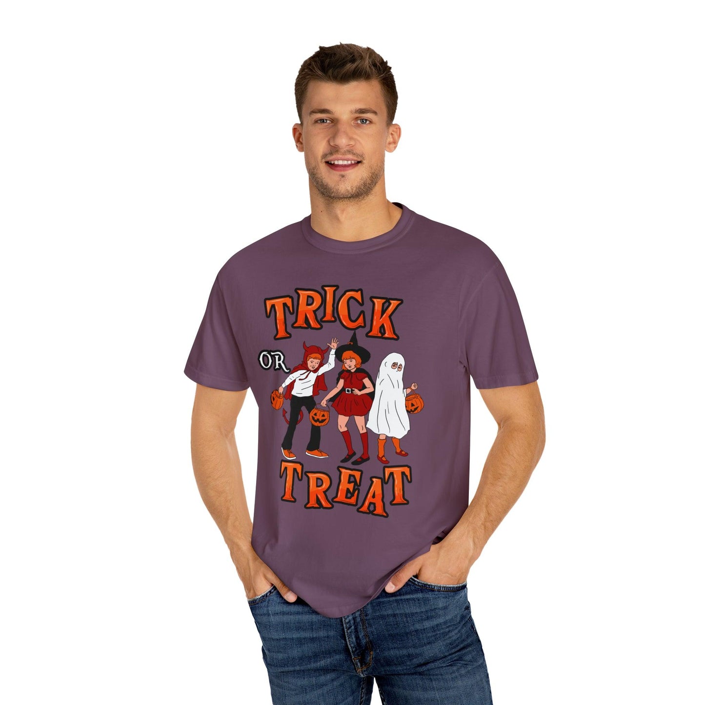 Cute Spooky Shirt Retro Halloween Tshirt Trick or Treat Shirt Vintage Shirt Halloween Shirt Halloween Gift Halloween T-shirt