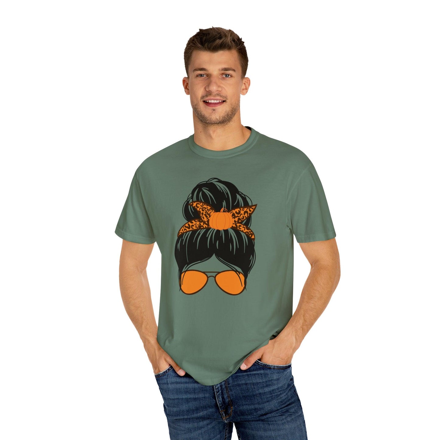 Momster Shirt Halloween Tshirt, Mom Halloween Shirt Trick or Treat shirt, Vintage Shirt Halloween Shirt Office Halloween Costume Outfit Retro