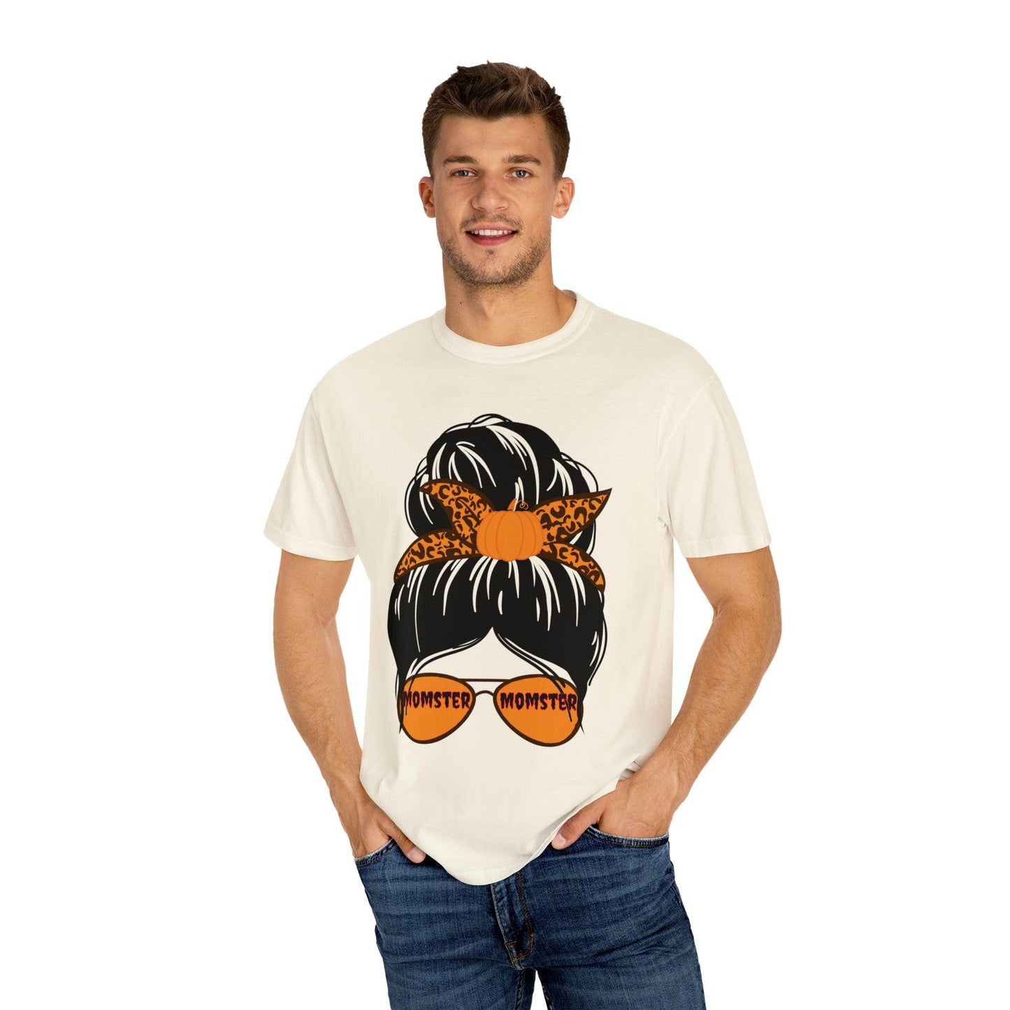Retro Halloween Tshirt, Momster Shirt, Vintage Shirt Halloween Shirt - Giftsmojo