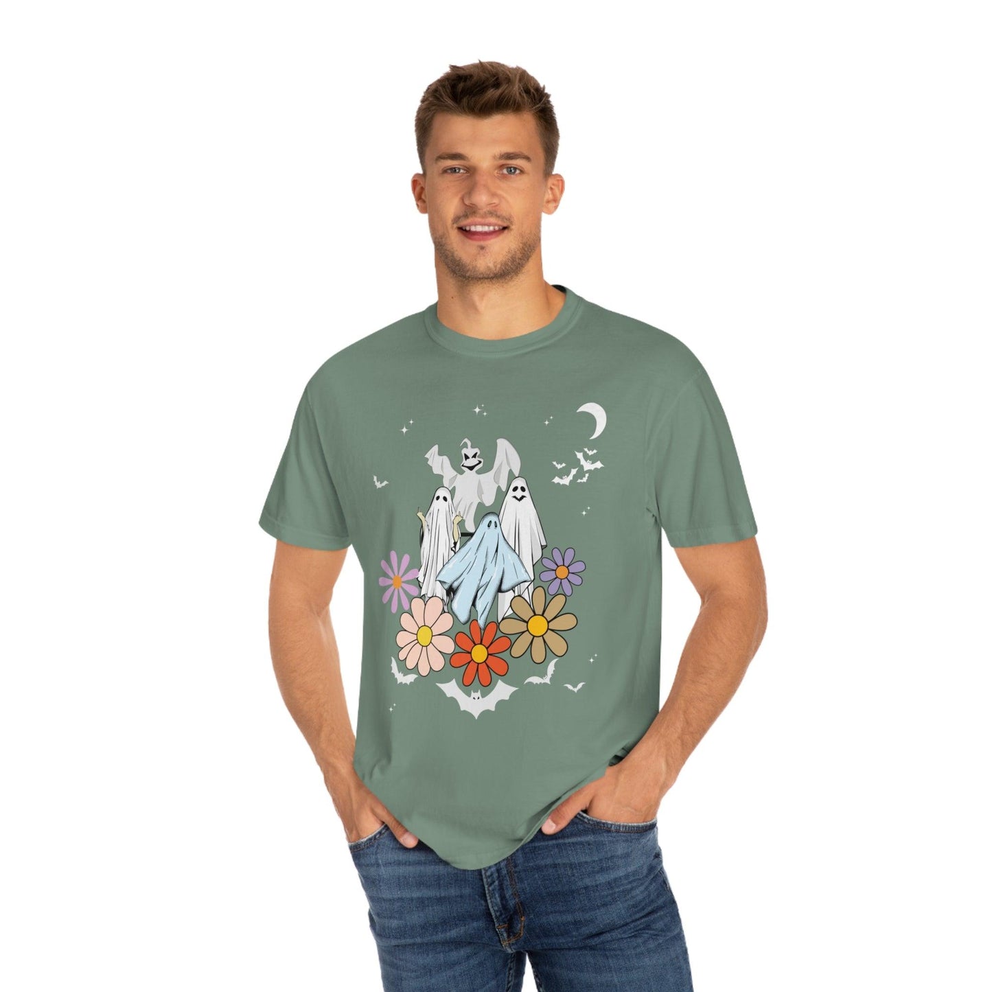 Retro Halloween Tshirt, Trick or Treat shirt, Vintage Shirt Halloween Shirt, floral Ghost Shirt