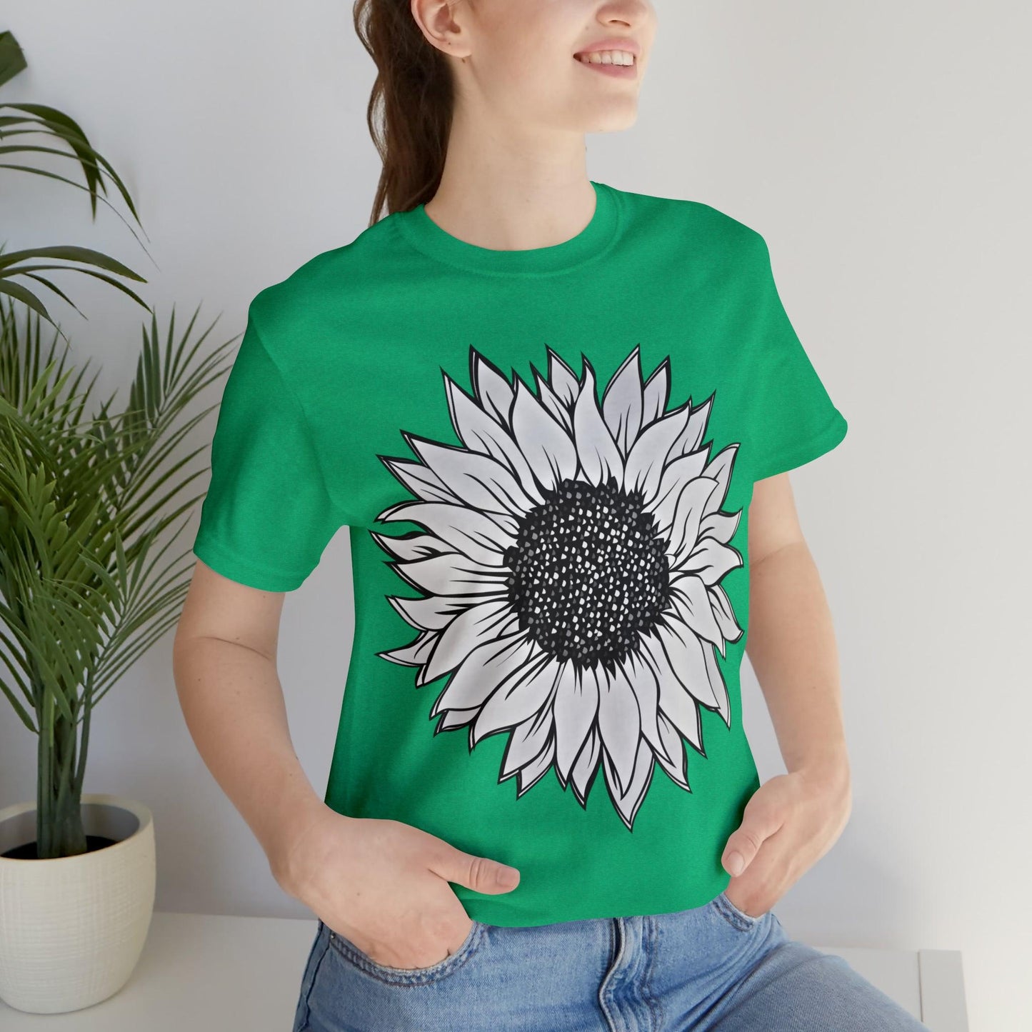 Sunflower Shirt, Floral Tee Shirt, Flower Shirt, Garden Shirt, Womens Fall Summer Shirt Sunshine Tee, Gift for Gardener, Nature love