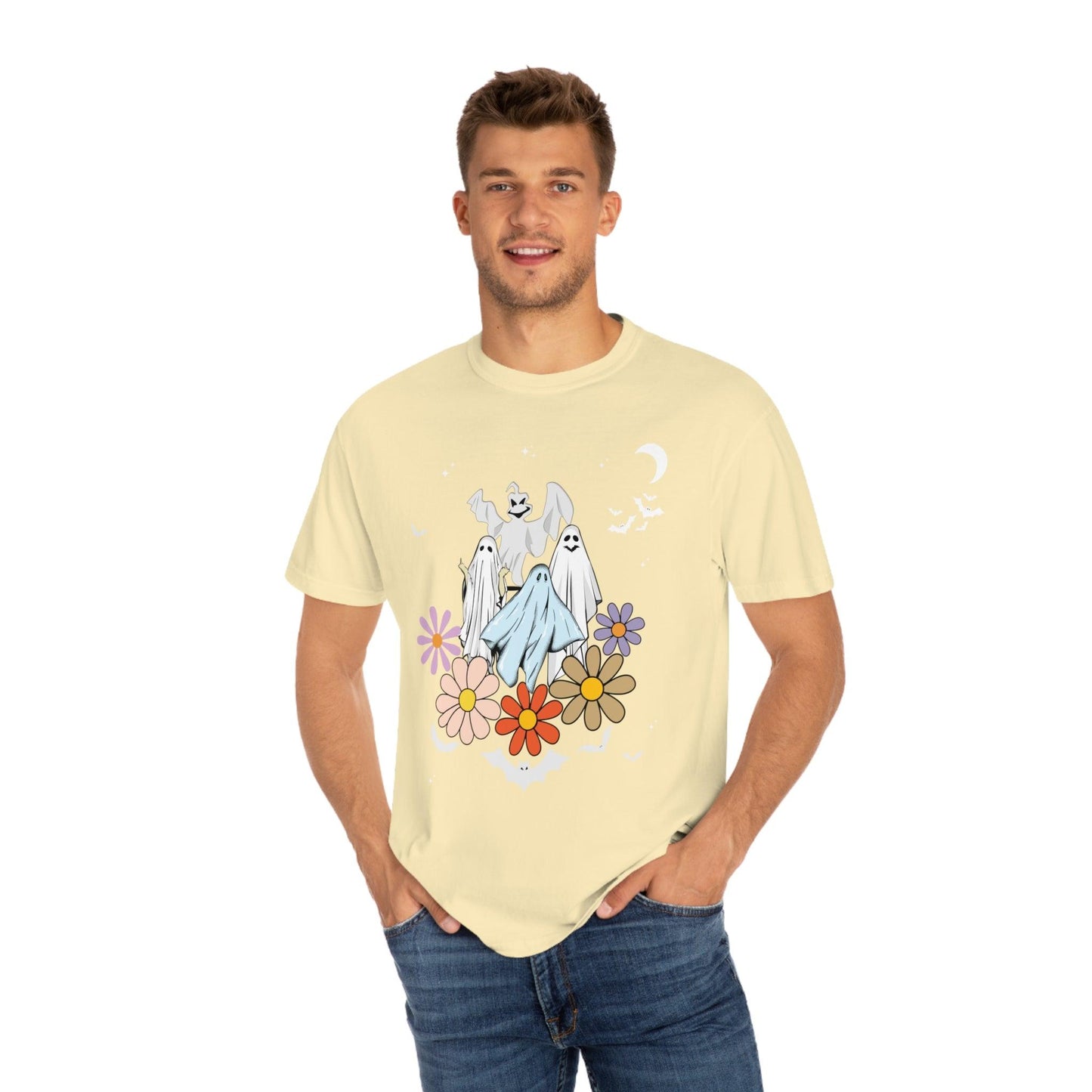 Retro Halloween Tshirt, Trick or Treat shirt, Vintage Shirt Halloween Shirt, floral Ghost Shirt