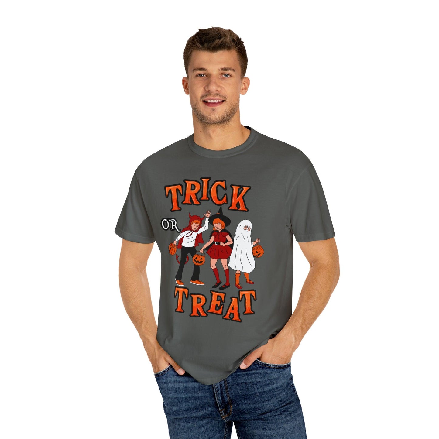 Cute Spooky Shirt Retro Halloween Tshirt Trick or Treat Shirt Vintage Shirt Halloween Shirt Halloween Gift Halloween T-shirt