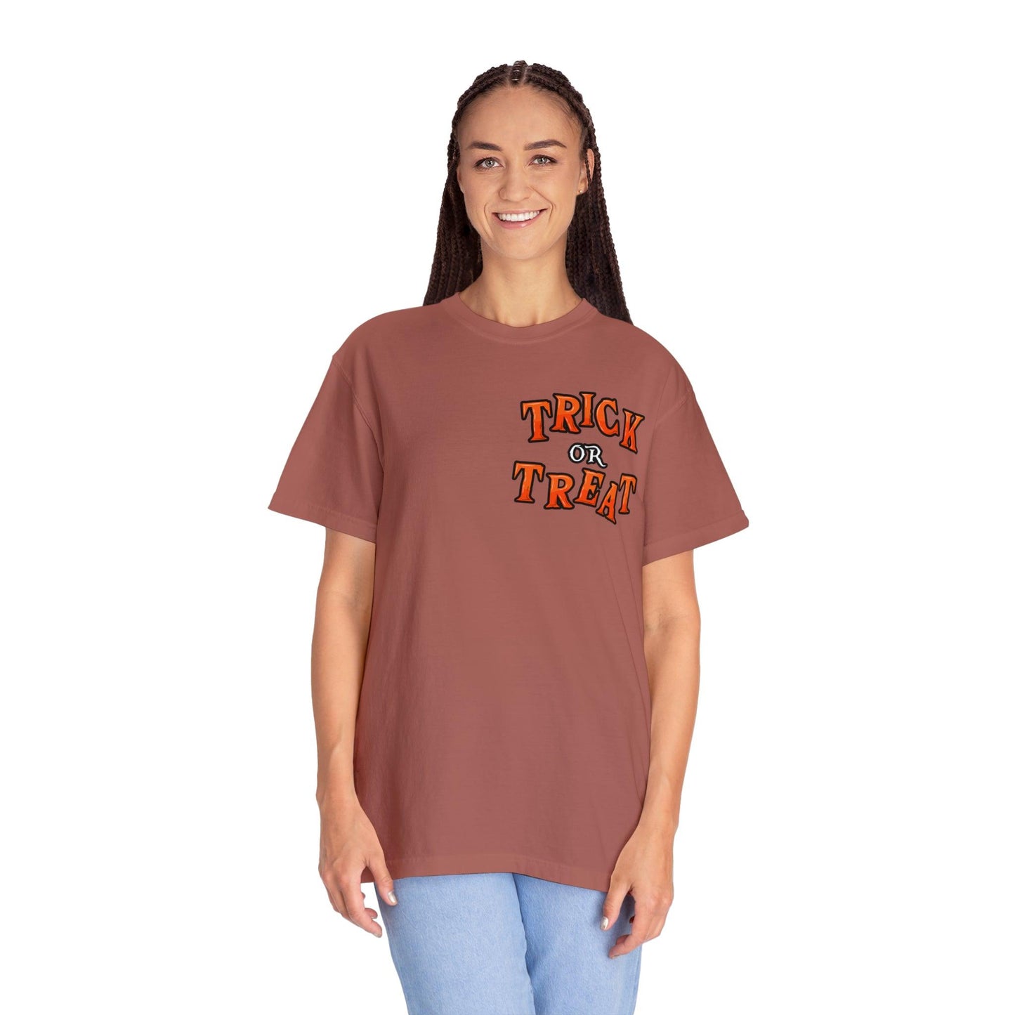 Halloween Party Outfit Trick or Treat Shirt Vintage Shirt Halloween Costume Cute Spooky Shirt, Halloween Gift Halloween T-shirt Trick or Treat Outfit