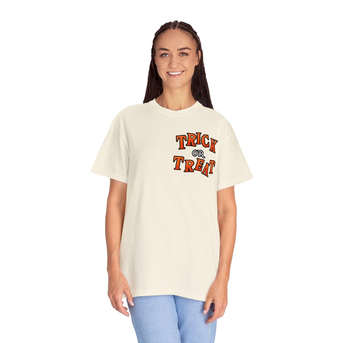 Halloween Party Outfit Trick or Treat Shirt Vintage Shirt Halloween Costume Cute Spooky Shirt, Halloween Gift Halloween T-shirt Trick or Treat Outfit