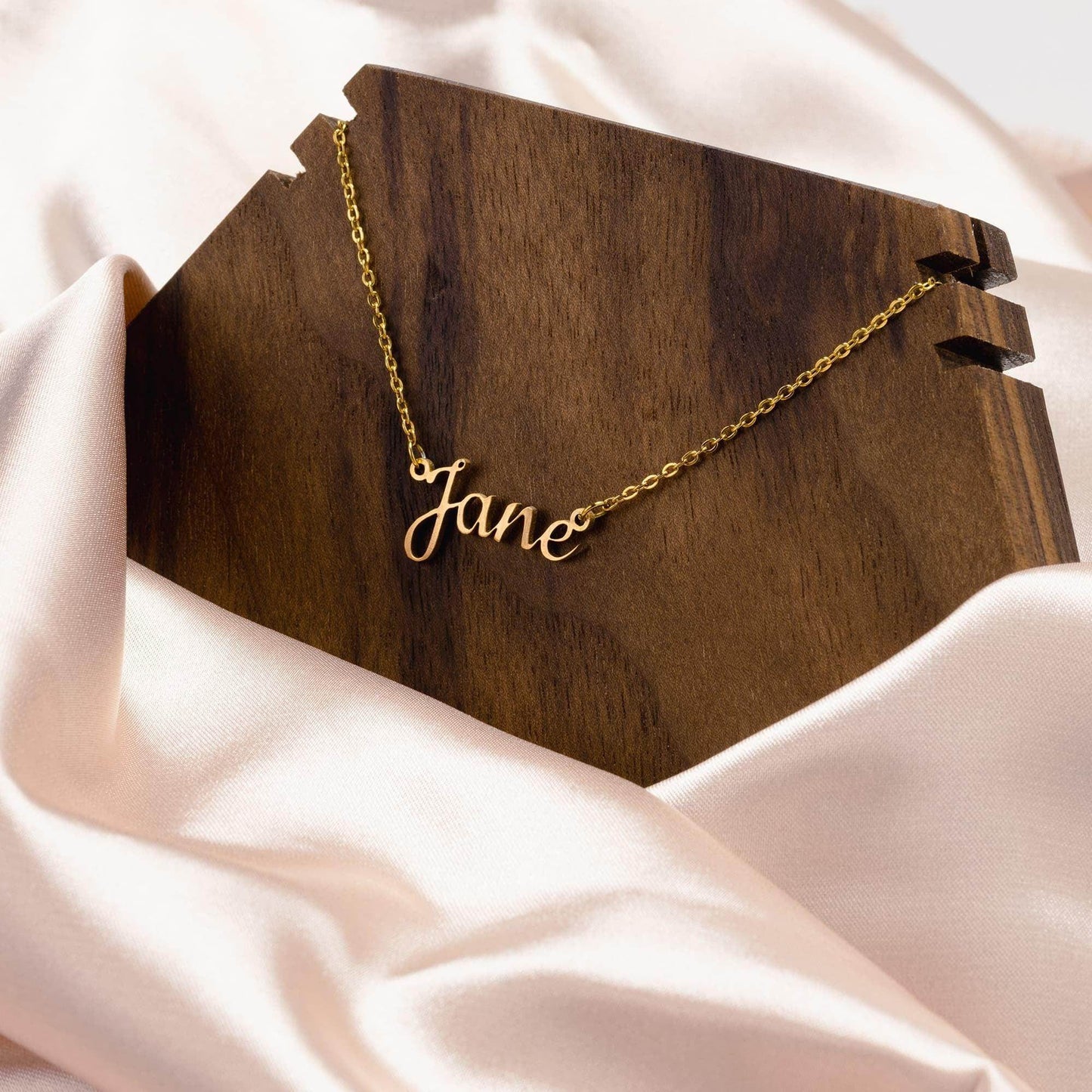 Personalized Gift For Women In Your Life - Giftsmojo