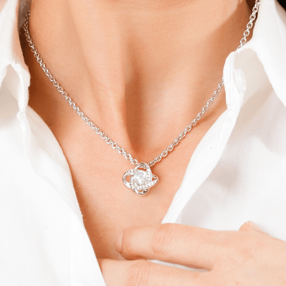 Gift To My Sweetheart - Love Knot Necklace - Giftsmojo