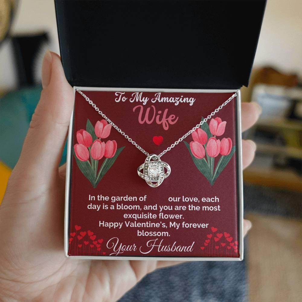 Necklace Gift To My amazing Wife - Love Knot Necklace - Giftsmojo