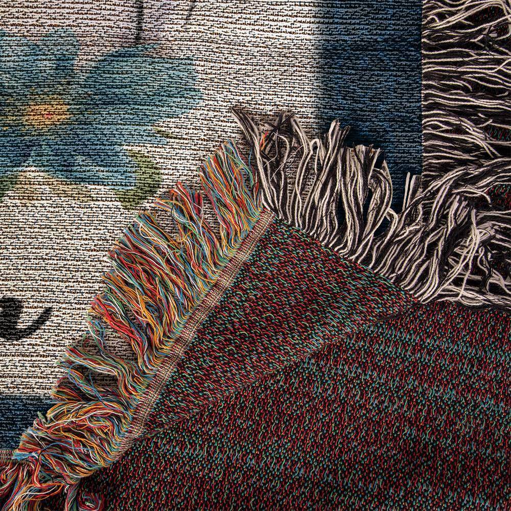 Cotton Woven Blanket for Mom: Embrace Cozy Elegance in Every Thread - Giftsmojo
