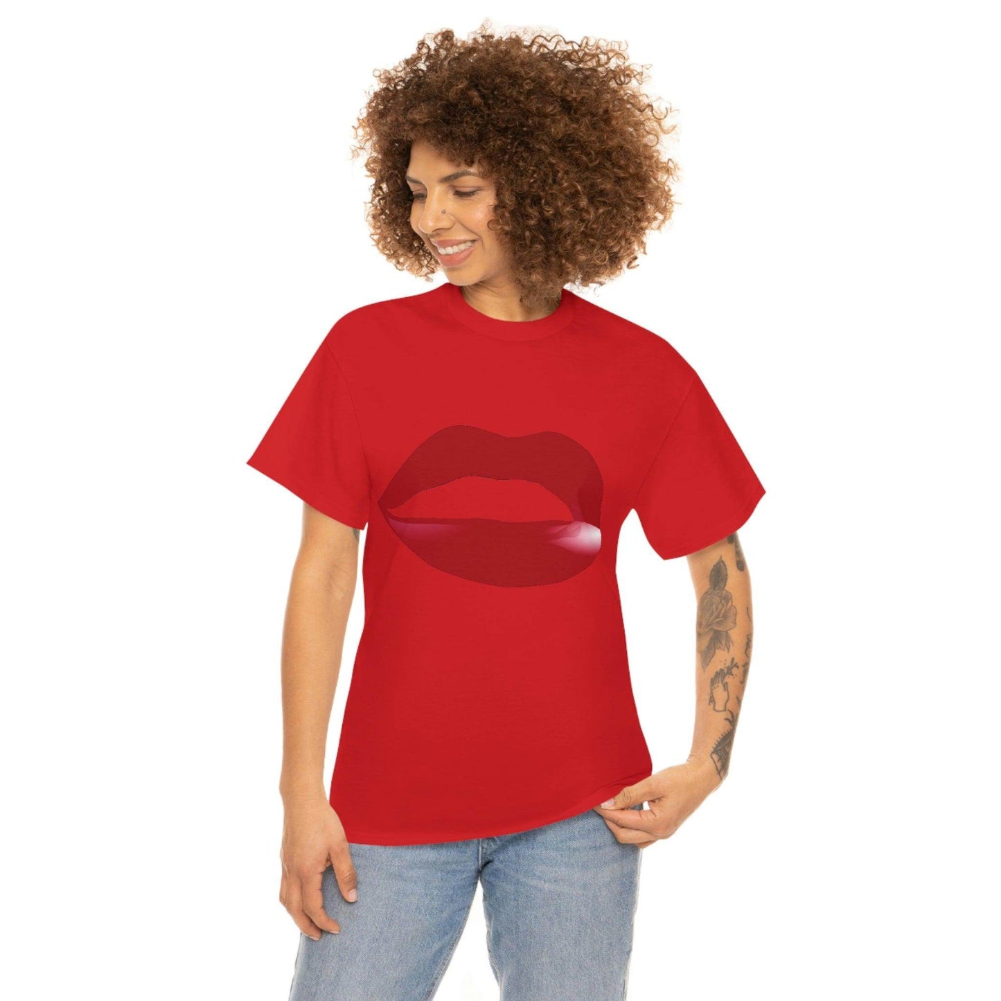 Kiss Lips Tee - Giftsmojo