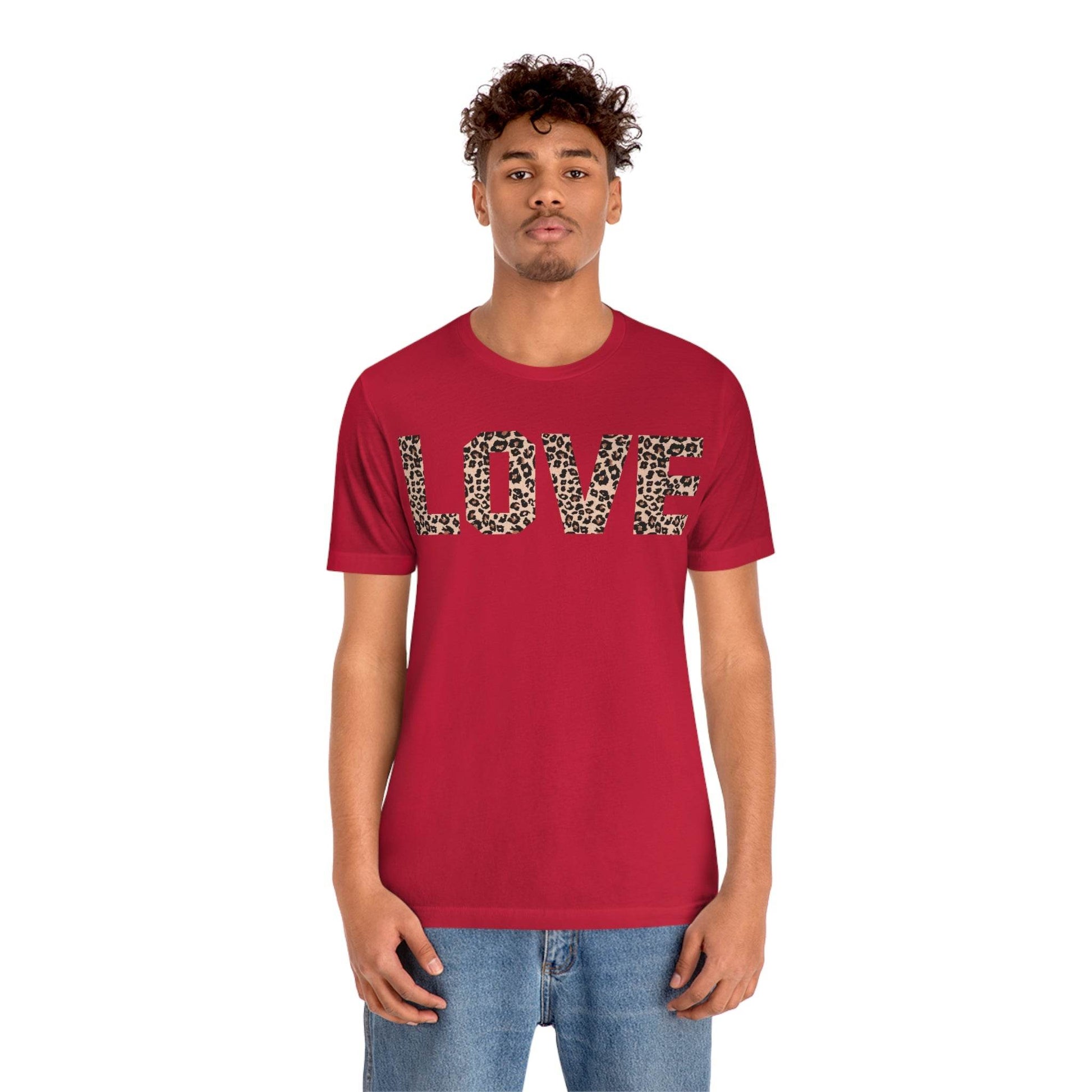 Leopard print love Tee - Giftsmojo