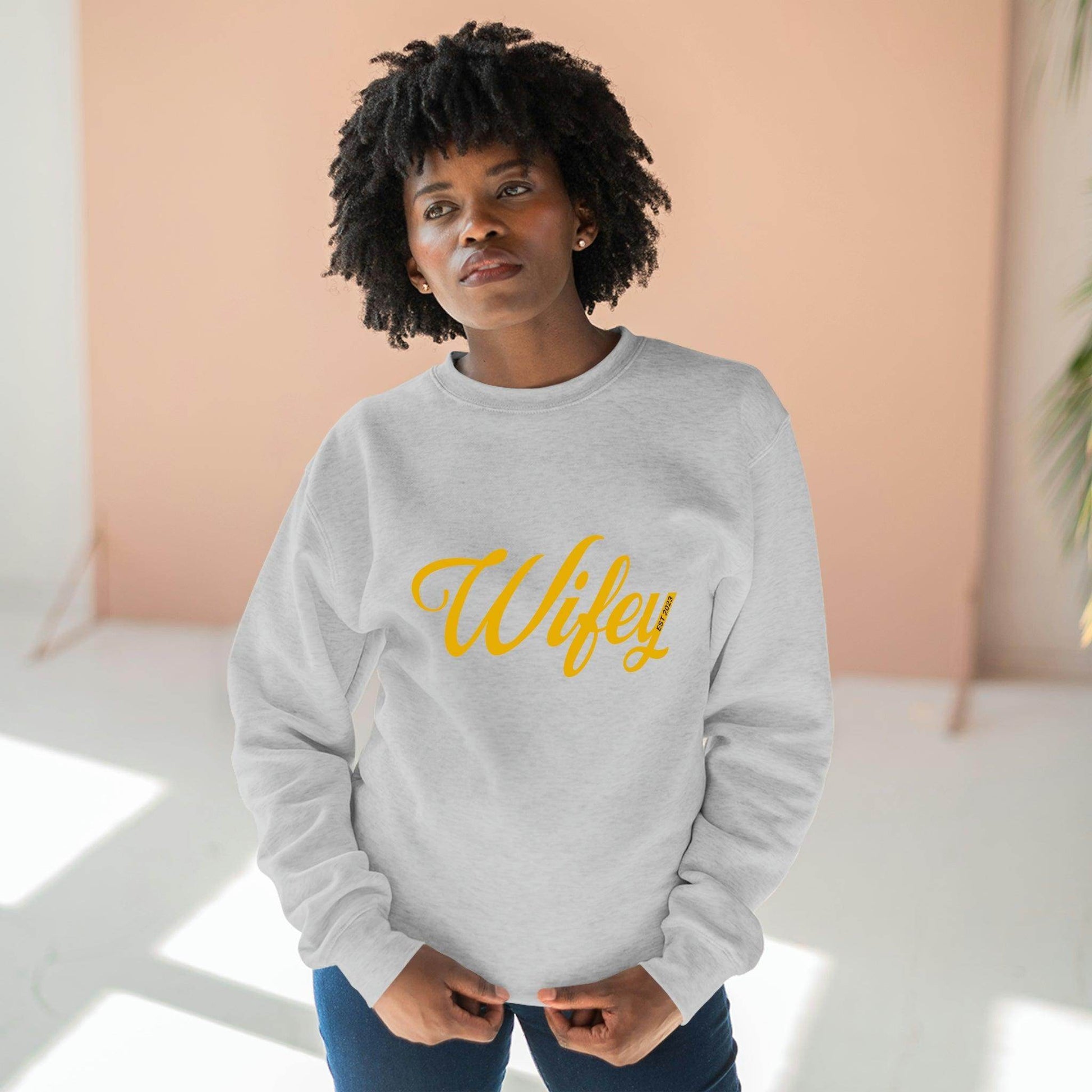 Wifey sweatshirt - Giftsmojo
