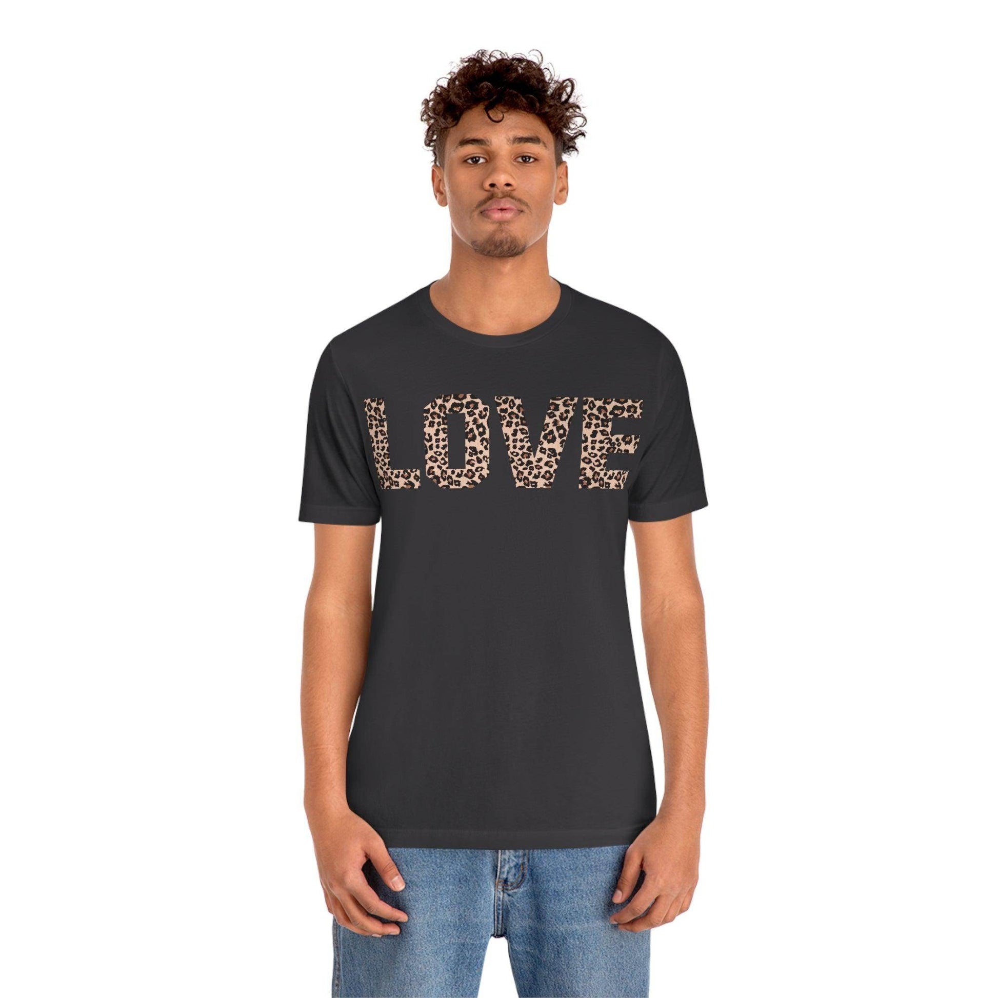 Leopard print love Tee - Giftsmojo