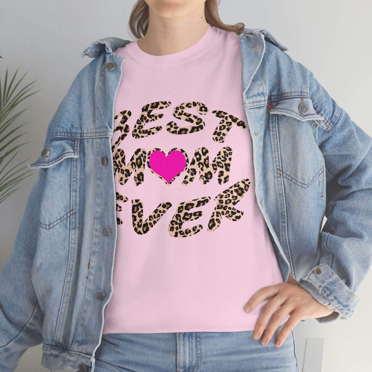 Best mom ever leopard print Tee - Giftsmojo