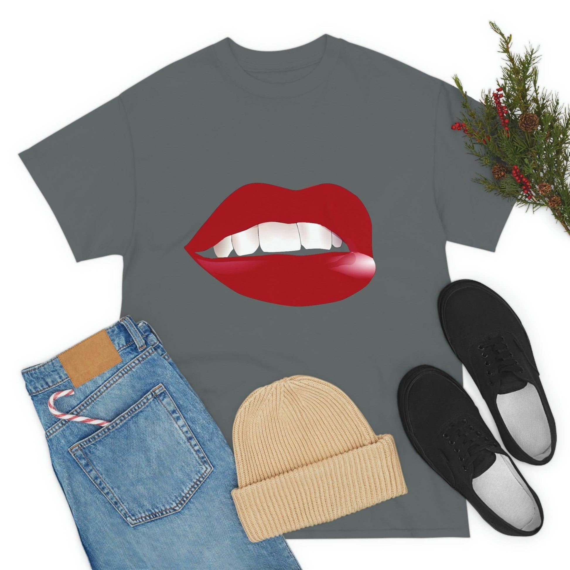 Lips Tee - Giftsmojo