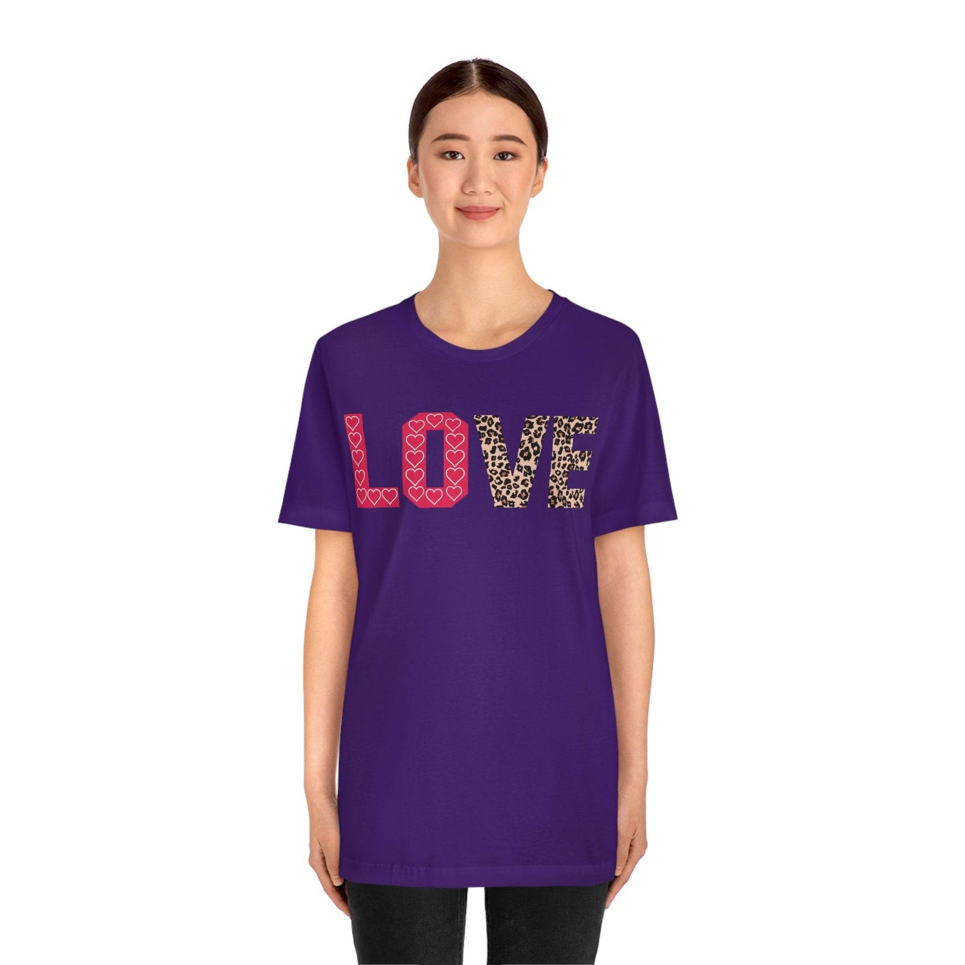 Love Tee - Giftsmojo