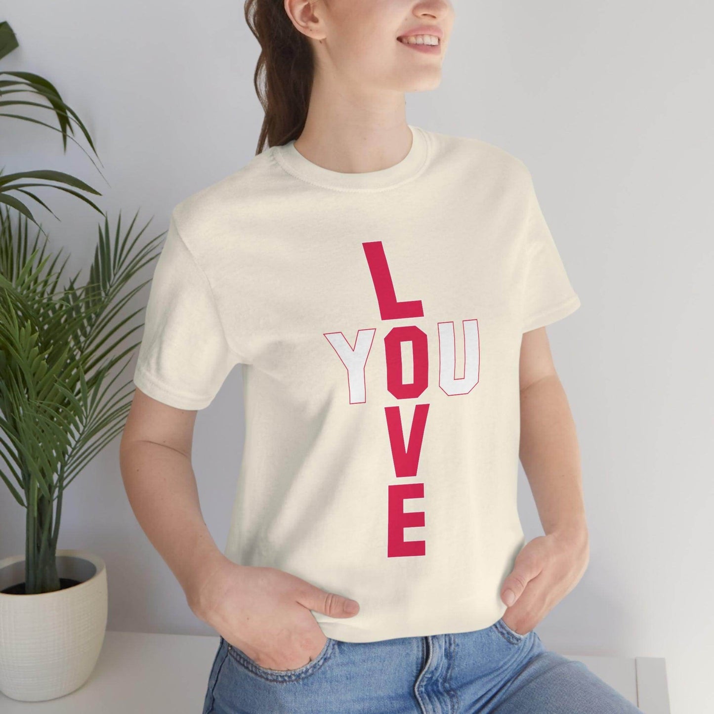 T-shape Love you Tee - Giftsmojo