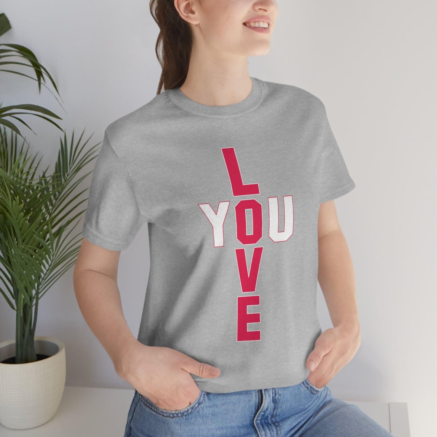 T-shape Love you Tee - Giftsmojo
