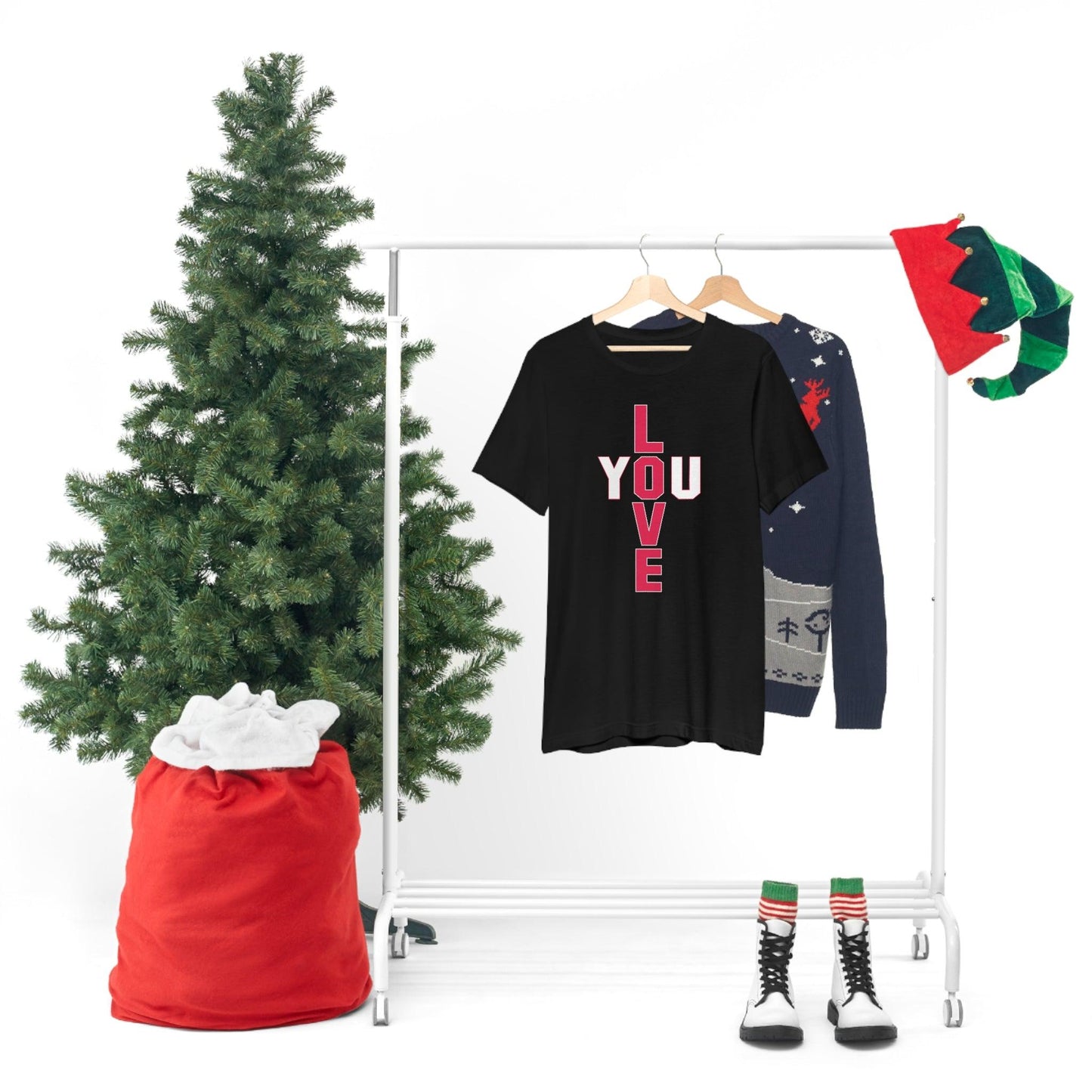 T-shape Love you Tee - Giftsmojo