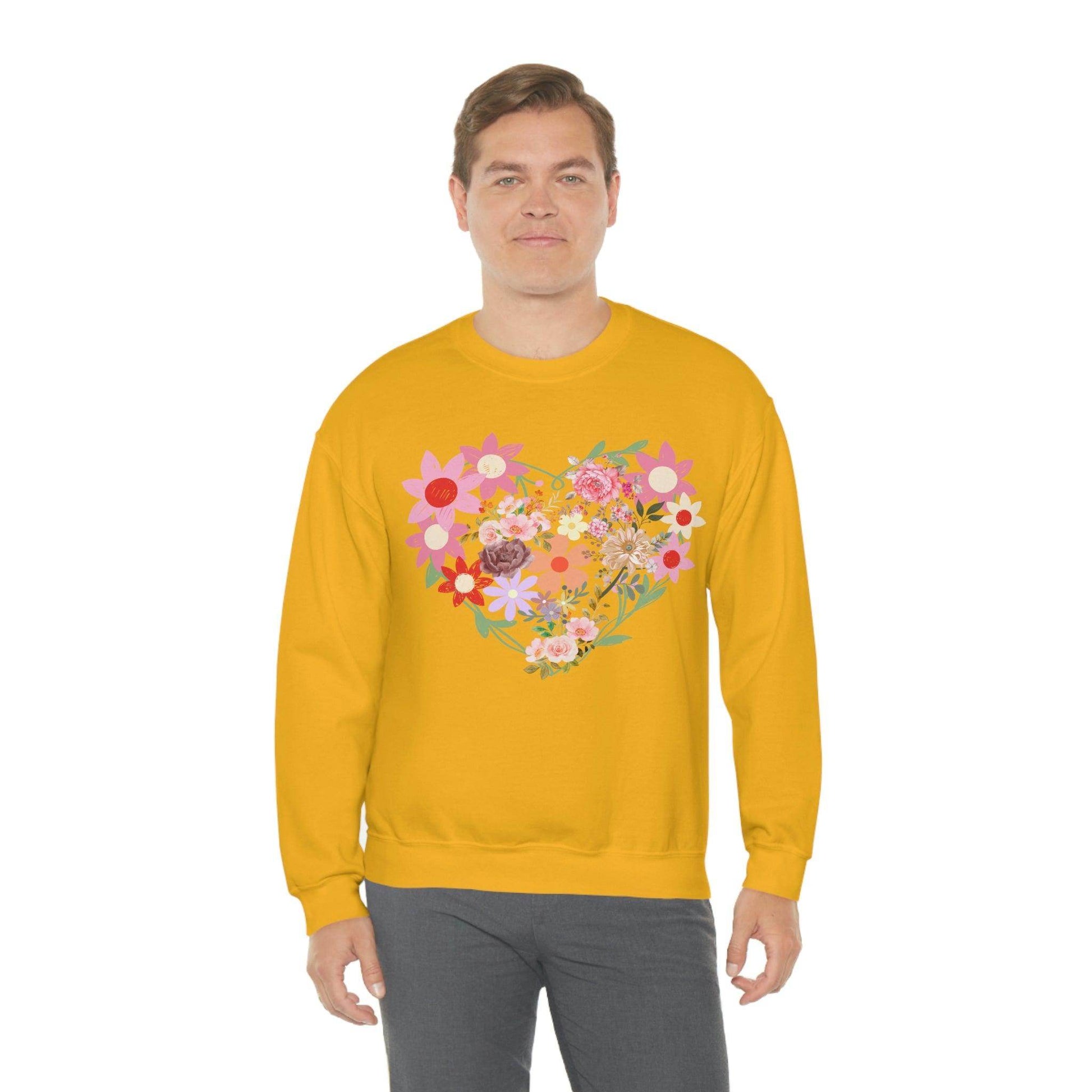 Flower Heart sweatshirt - Floral sweatshirt - Love Sweatshirt - Giftsmojo