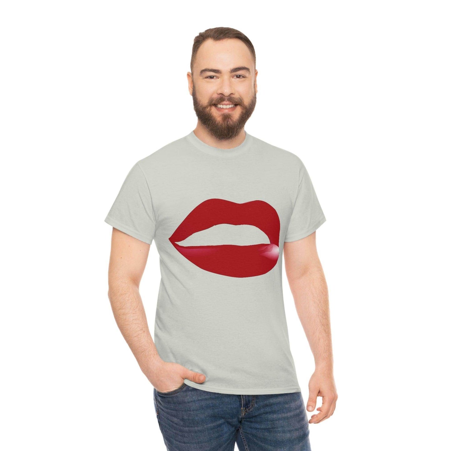 Kiss Lips Tee - Giftsmojo