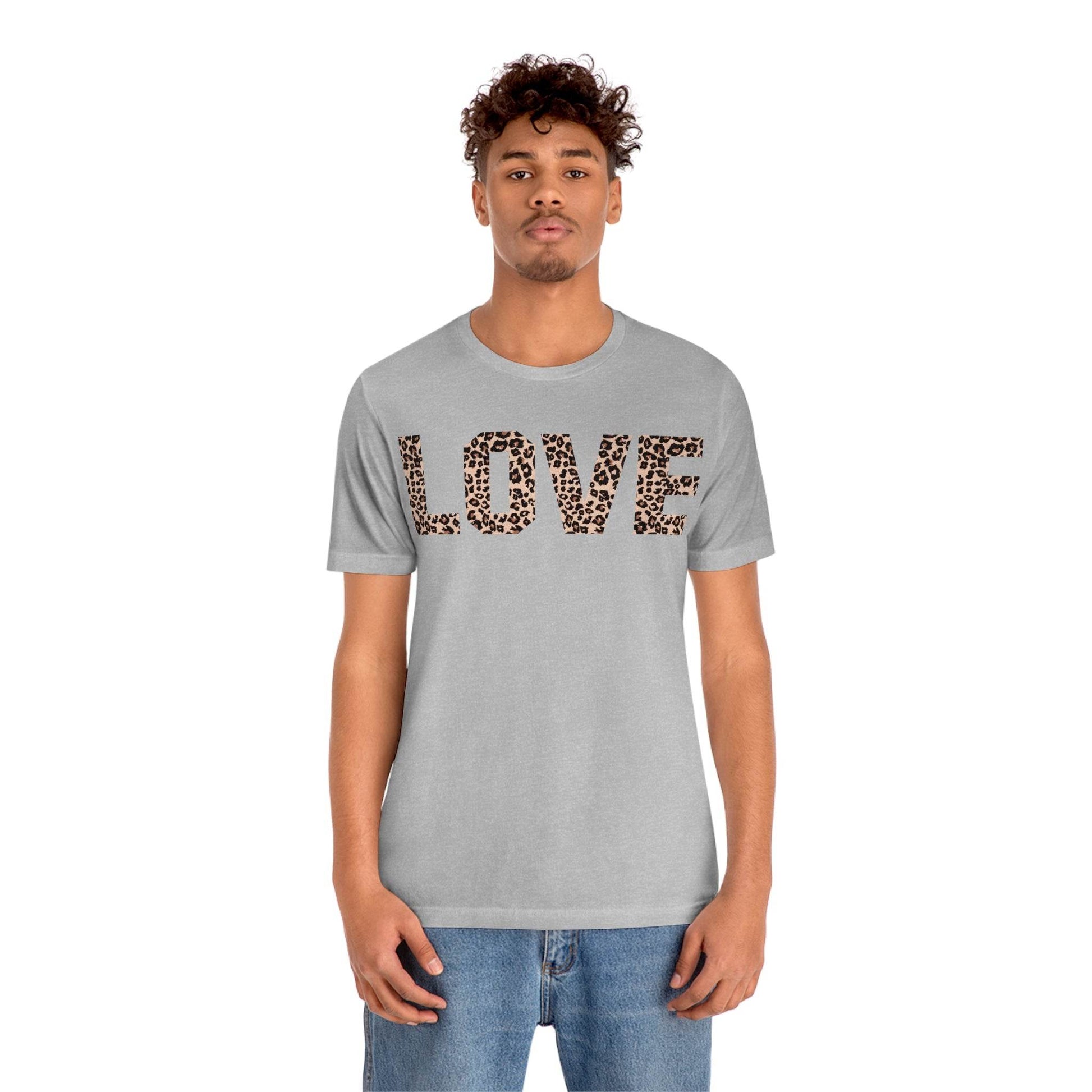 Leopard print love Tee - Giftsmojo