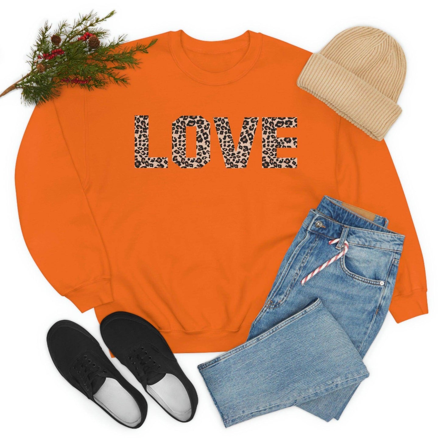 Leopard print love Sweatshirt - Giftsmojo