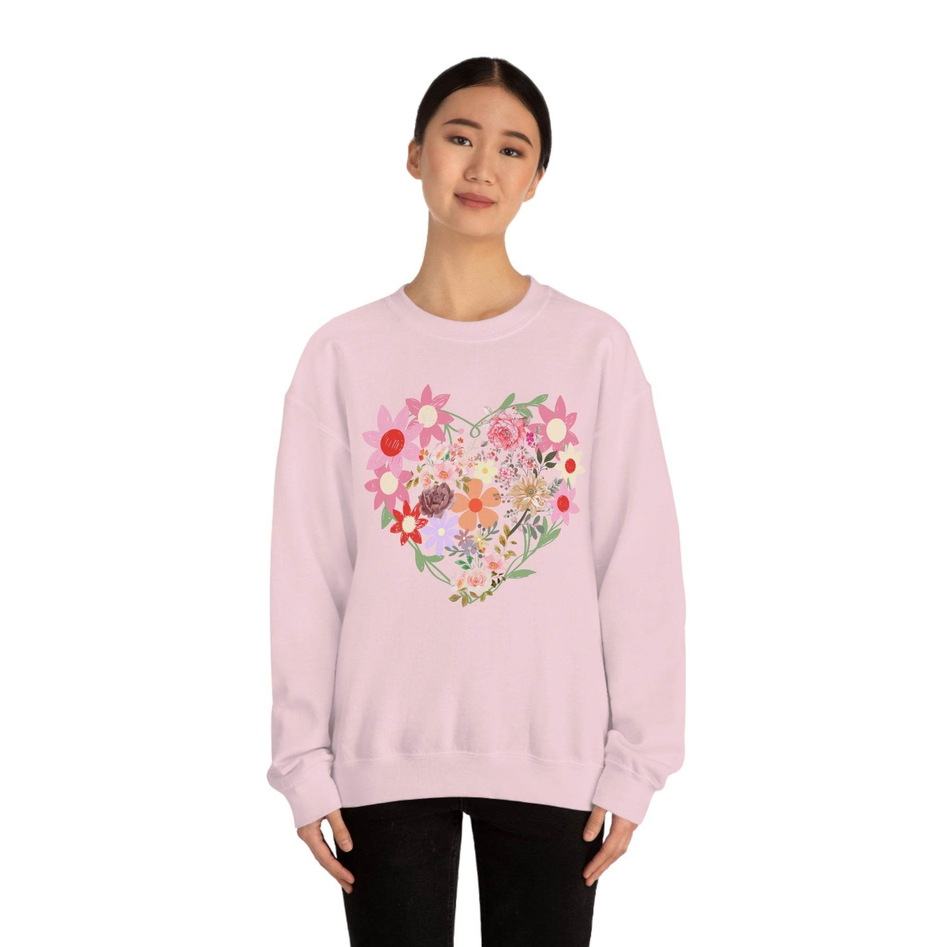 Flower Heart sweatshirt - Floral sweatshirt - Love Sweatshirt - Giftsmojo