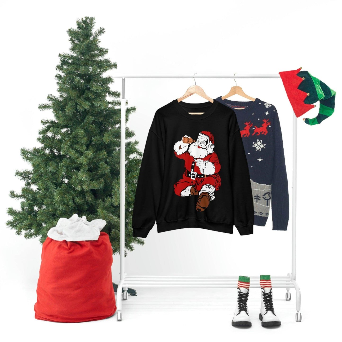 Santa drinking beer Unisex Heavy Blend Crewneck Sweatshirt - Giftsmojo