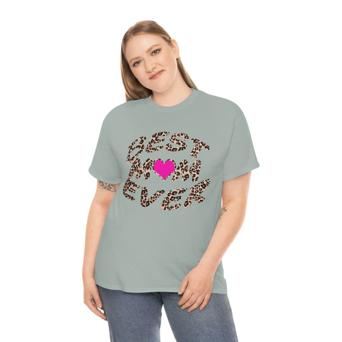 Best mom ever leopard print Tee - Giftsmojo