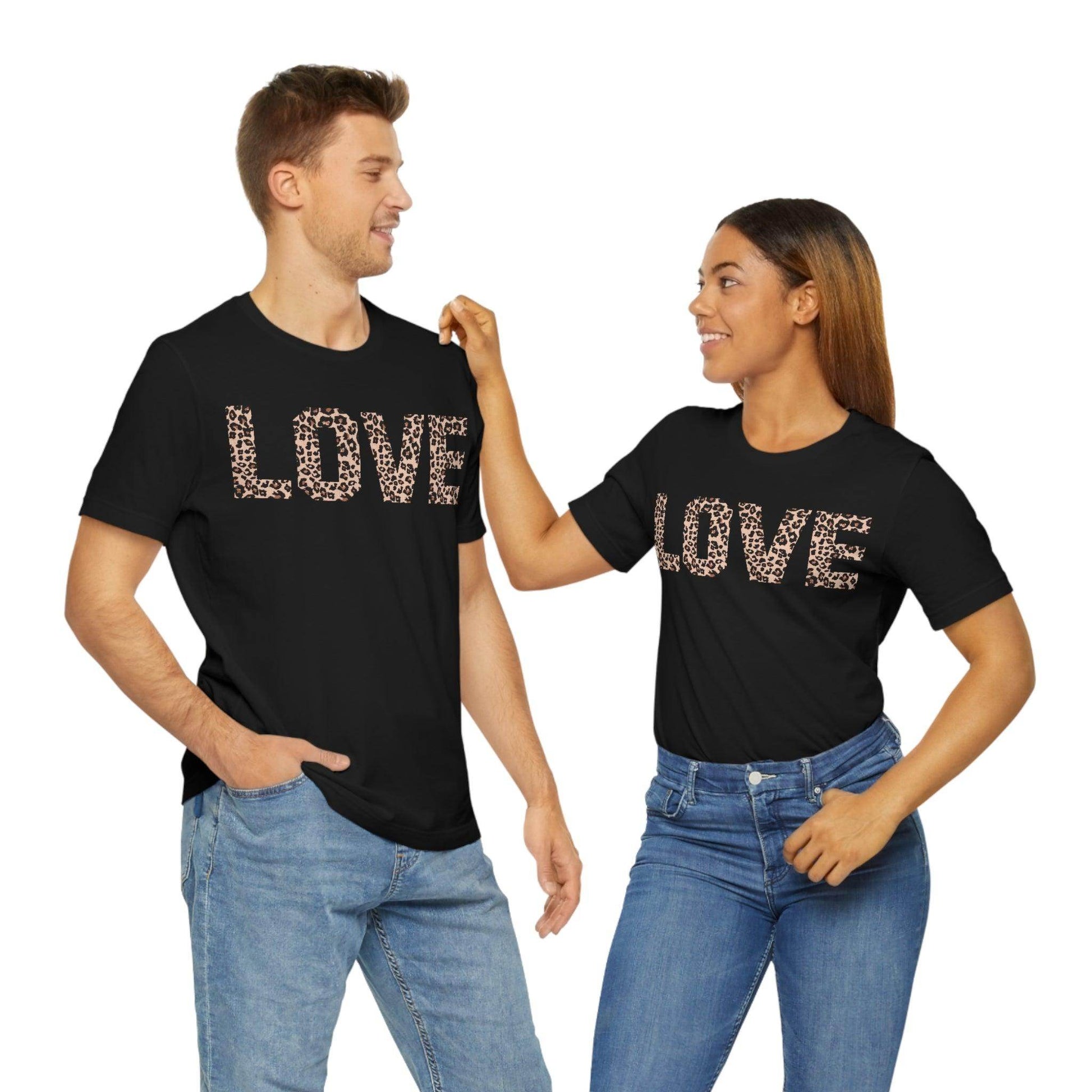 Leopard print love Tee - Giftsmojo