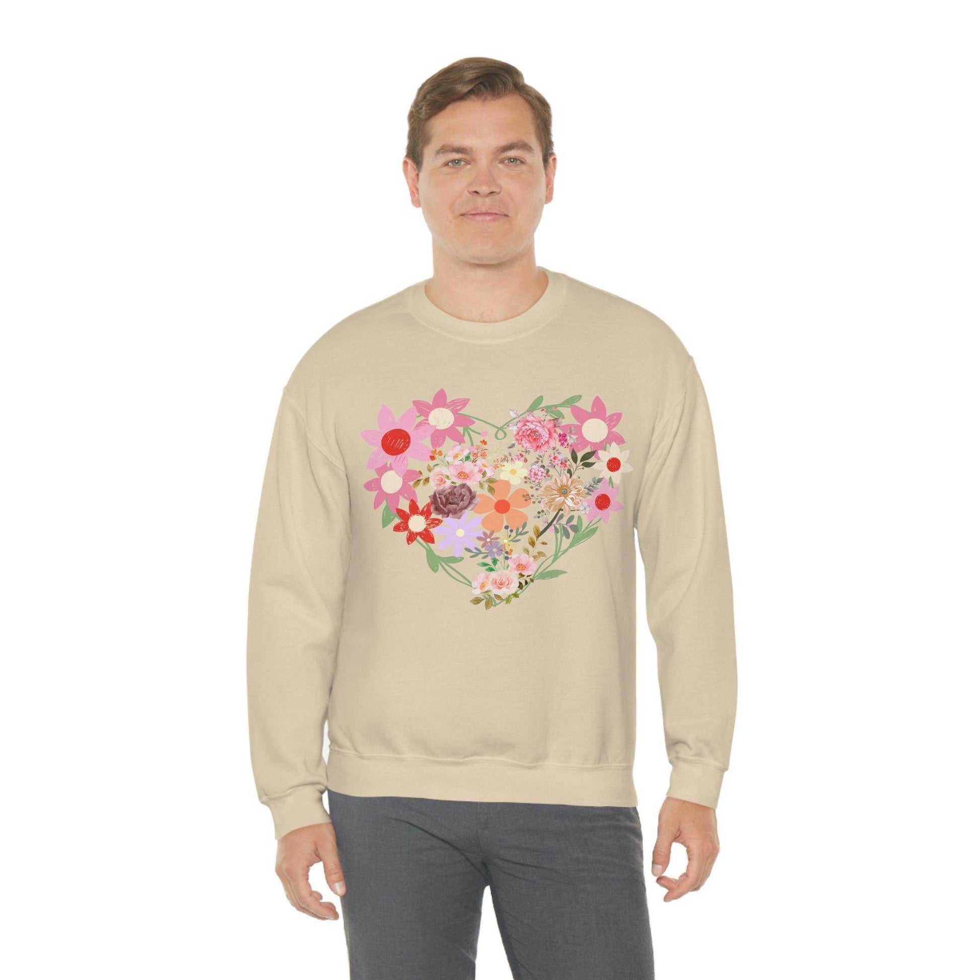 Flower Heart sweatshirt - Floral sweatshirt - Love Sweatshirt - Giftsmojo